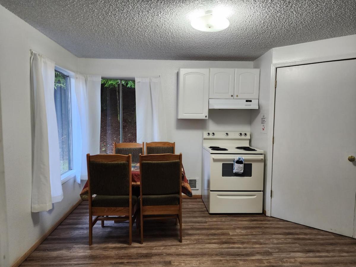 Plainview Motel Coos Bay Esterno foto